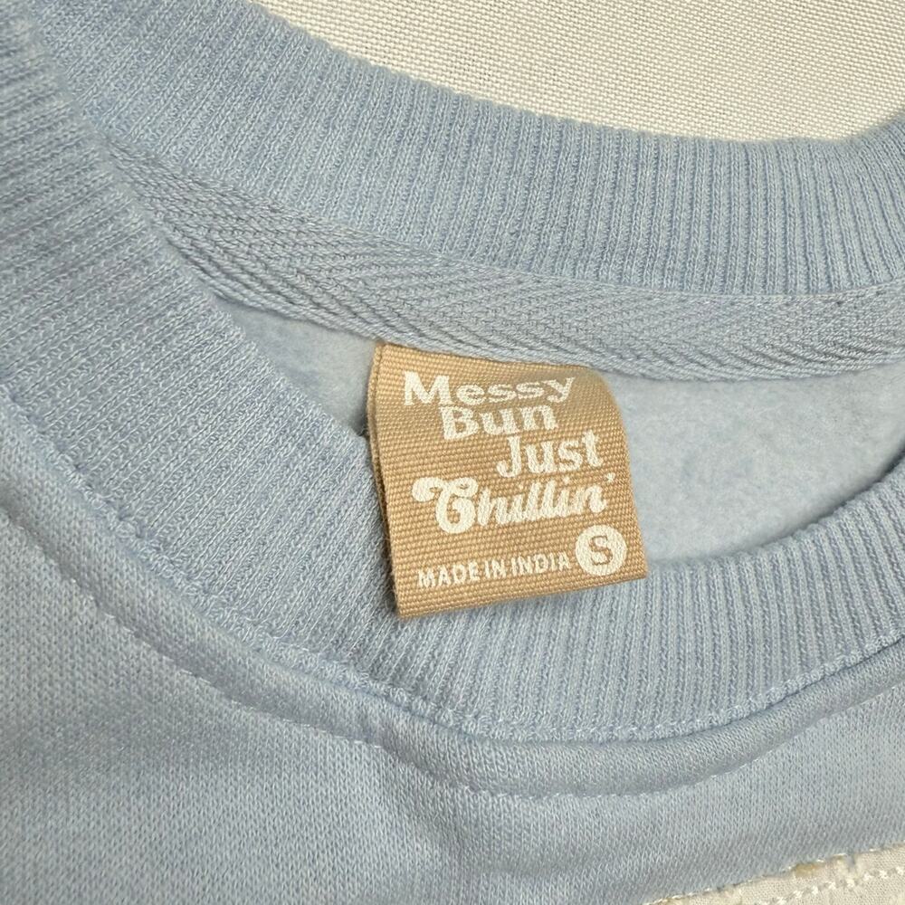 Light Blue Cropped Crewneck Sweater with Flag Patch - Picture 4 of 5
